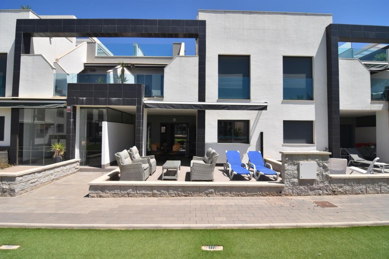 Oasis Beach Oriola  Exterior foto