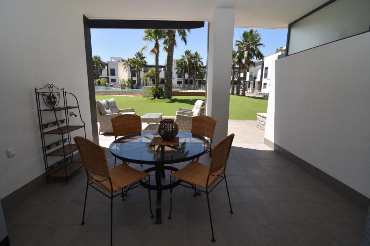 Oasis Beach Oriola  Exterior foto