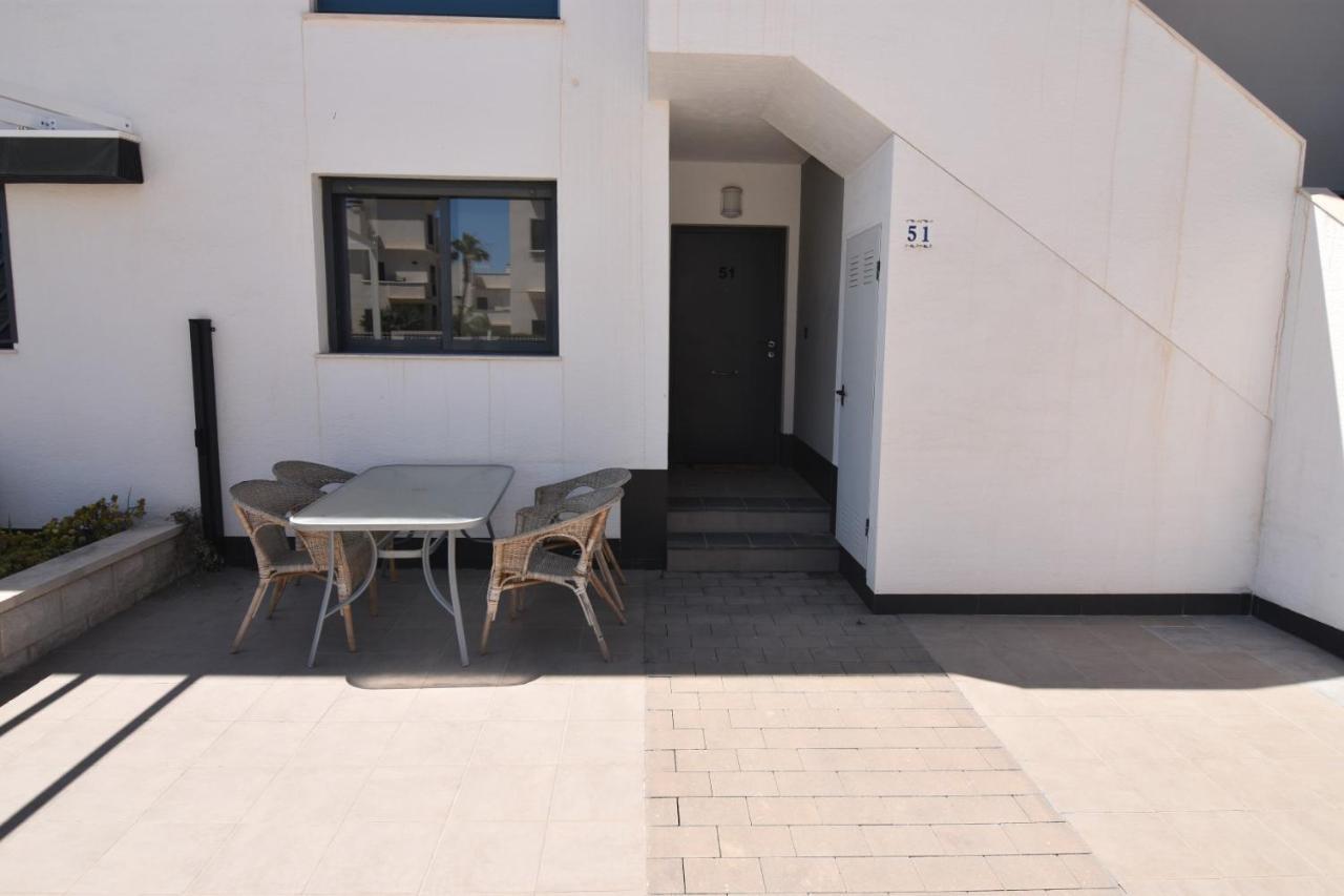 Oasis Beach Oriola  Exterior foto