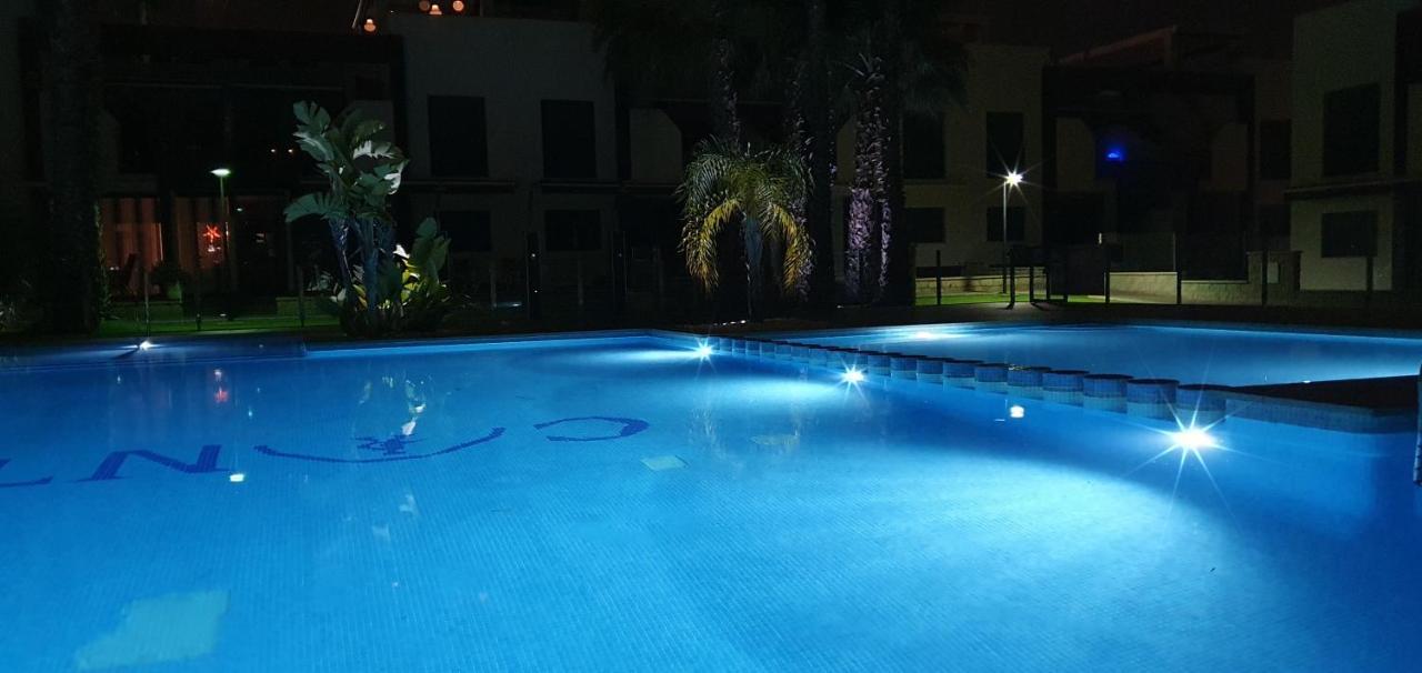 Oasis Beach Oriola  Exterior foto